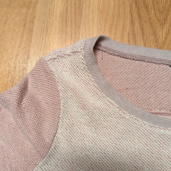 American Eagle Outfitters Sweater Sweatshirt Womens XS Pink Pullover - Picture 6 of 9